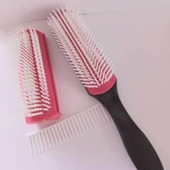 Brosse démêlante 9 rangs ajustable